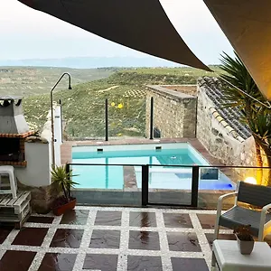 Turisticos La Casa Vieja Sabiote